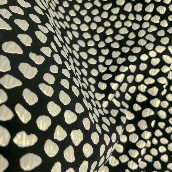 NWT. J. Crew Black with Gold Metallic Jacquard Satin Lined Skirt - Picture 11 of 14